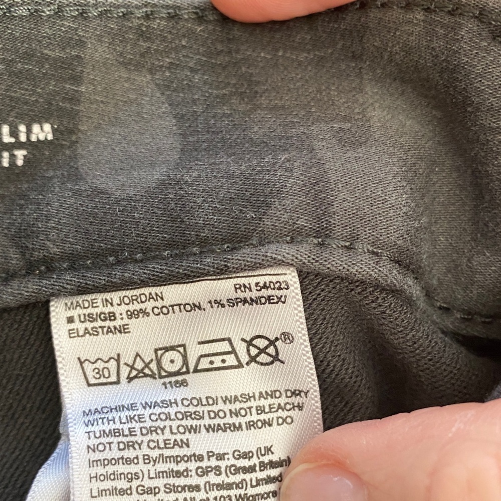 Banana Republic Traveler 32 x 32 Dark Gray Camo Pants EUC - Picture 2 of 3